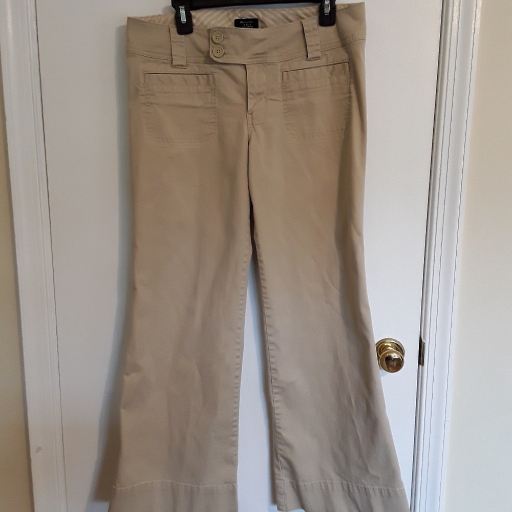 Abercrombie & Fitch khakis